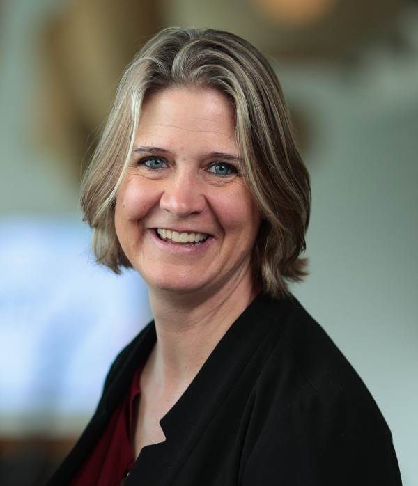 Laura  Karden