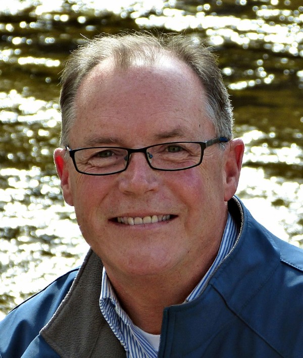 Scott  Thompson