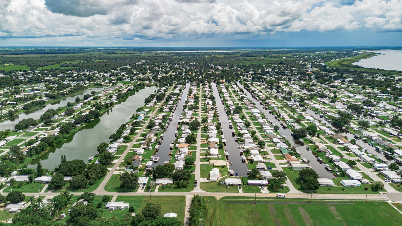 taylor creek isles