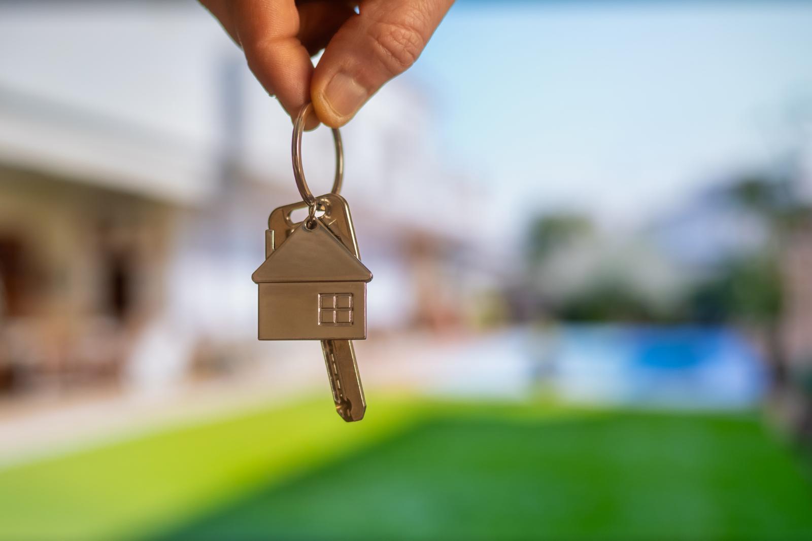 Select an agent & price