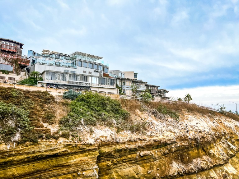 Neighborhood Above the Cliffs of LaJolla