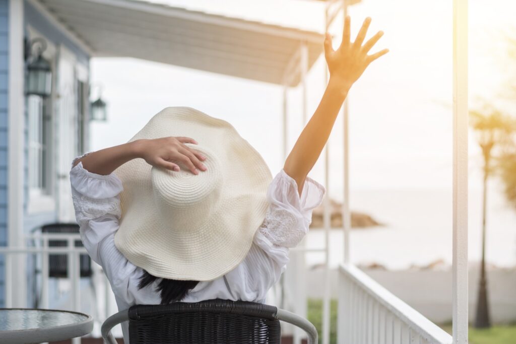 young girl wearing sunscreen hat
