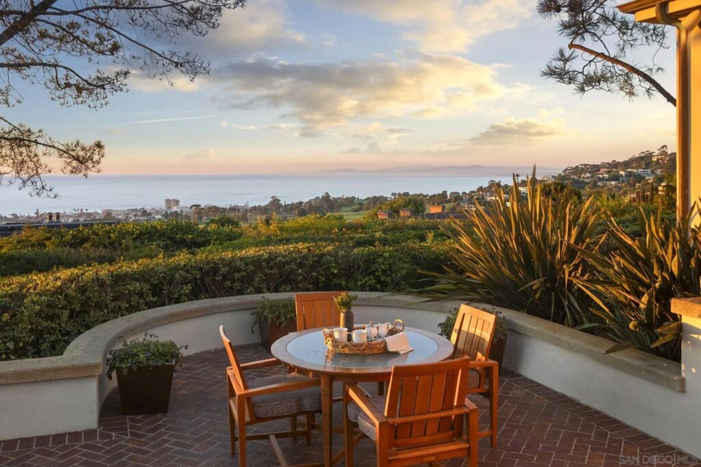 Mount Soledad views often combine ocean horizons, hillside greenery, and outdoor spaces designed around La Jolla’s coastal light.