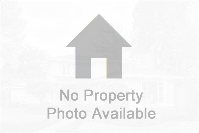 1315 Lakeshore Drive, Brooklyn, IA 52211