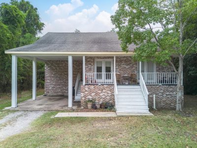Exterior Front Photo of 321 Necaise St